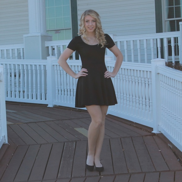 Forever 21 Dress - Picture 2 of 2